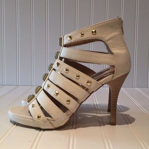 BRAND NEW Hot In Hollywood White Studded Heels